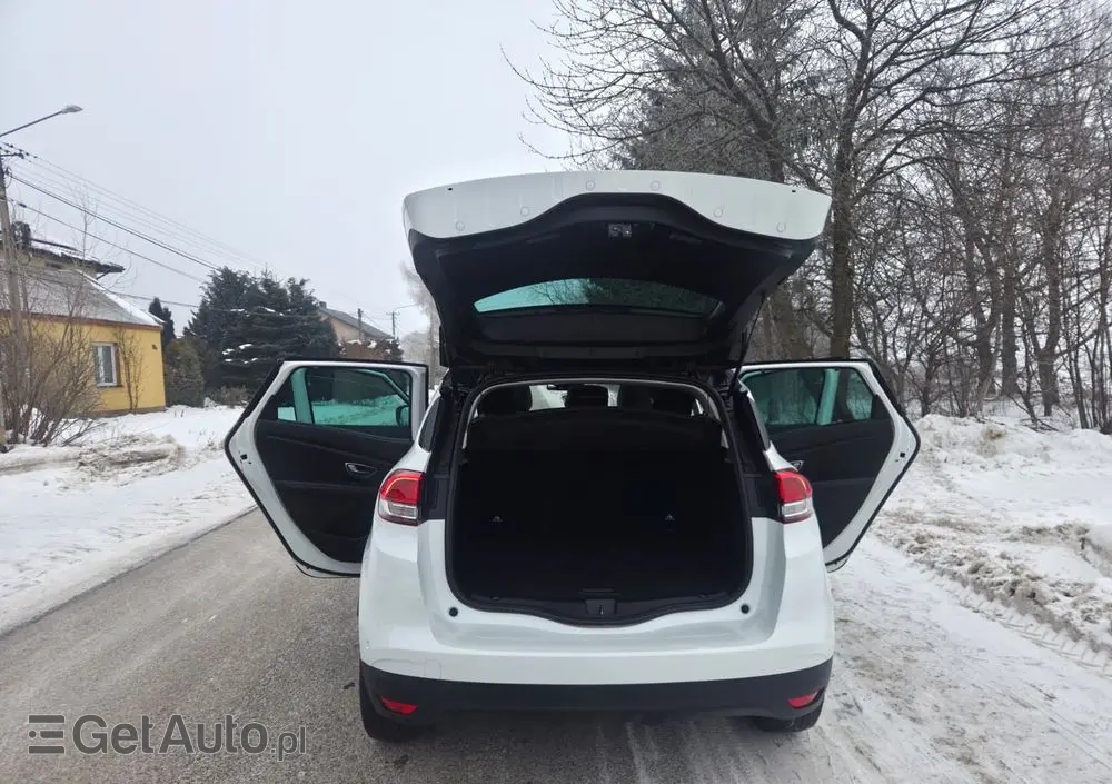 RENAULT Scenic BLUE dCi 120 EDC BUSINESS EDITION