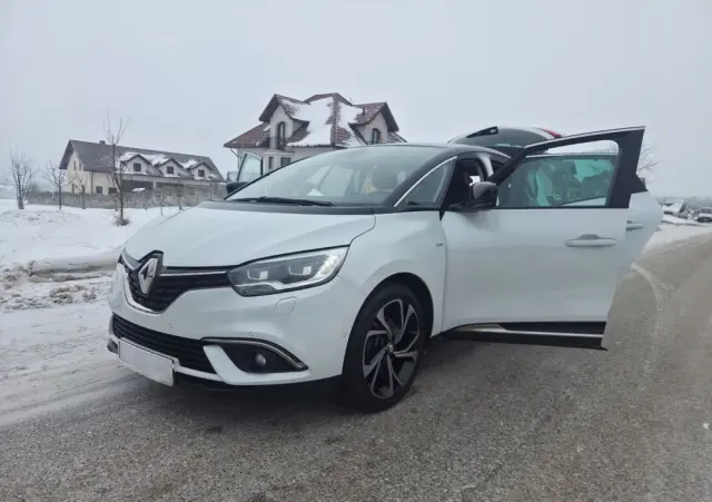 RENAULT Scenic BLUE dCi 120 EDC BUSINESS EDITION