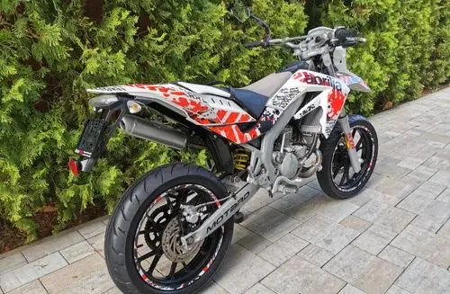 APRILIA SX 50 