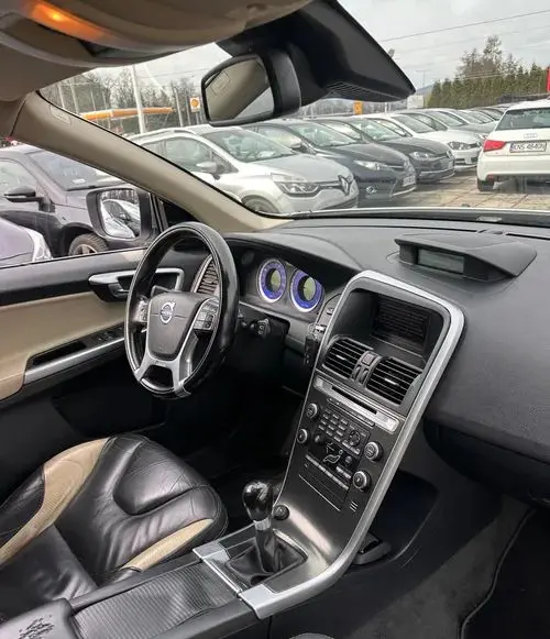 VOLVO Xc 60 