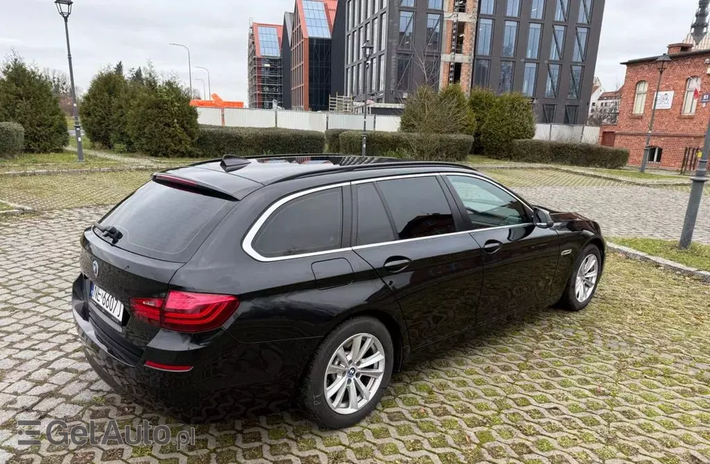 BMW Seria 5 518d (143 KM)
