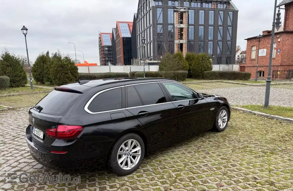 BMW Seria 5 518d (143 KM)