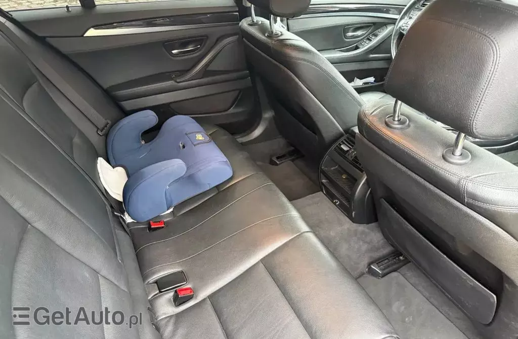 BMW Seria 5 518d (143 KM)