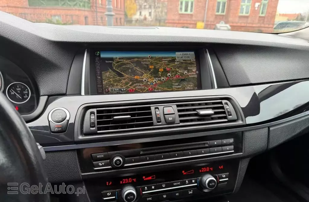 BMW Seria 5 518d (143 KM)