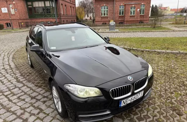 BMW Seria 5 518d (143 KM)