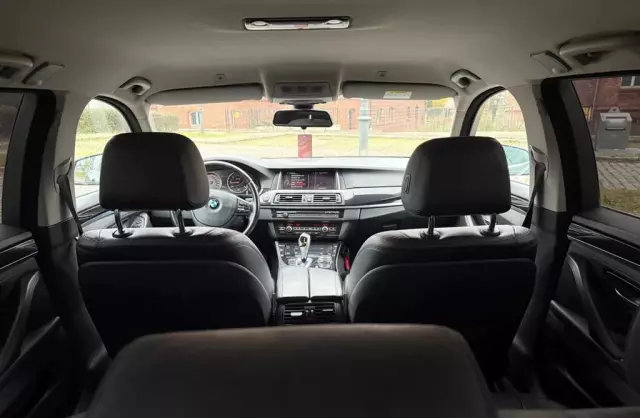 BMW Seria 5 518d (143 KM)