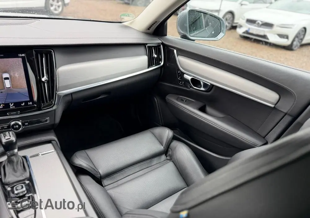VOLVO V90 D4 AWD Geartronic Inscription