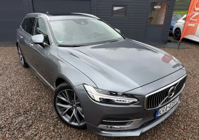 VOLVO V90 D4 AWD Geartronic Inscription