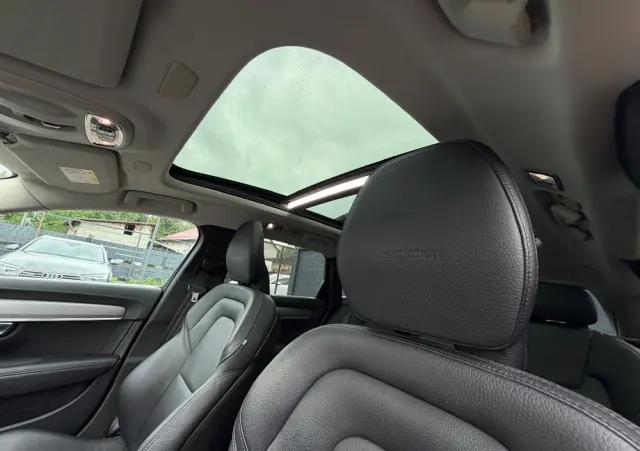 VOLVO V90 D4 AWD Geartronic Inscription