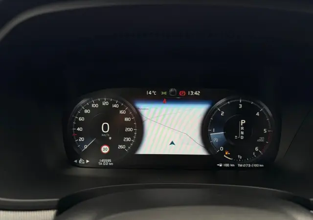 VOLVO V90 D4 AWD Geartronic Inscription