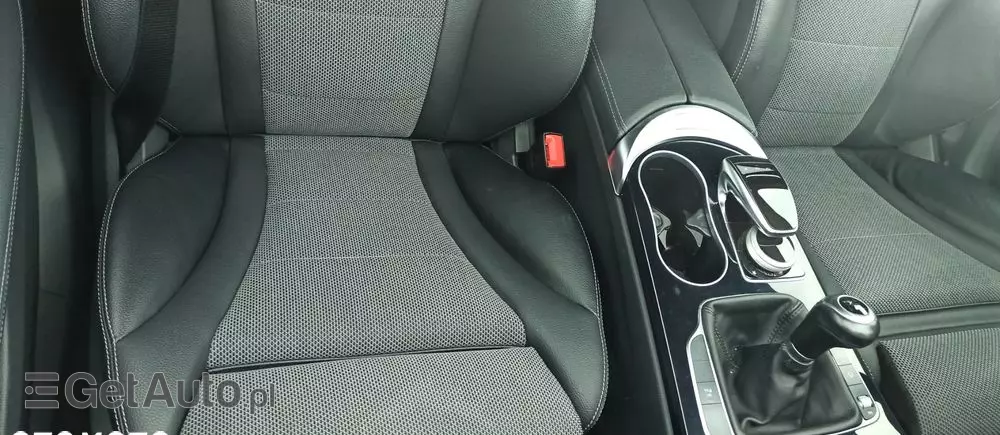 MERCEDES-BENZ Klasa C 200 (BlueTEC) d