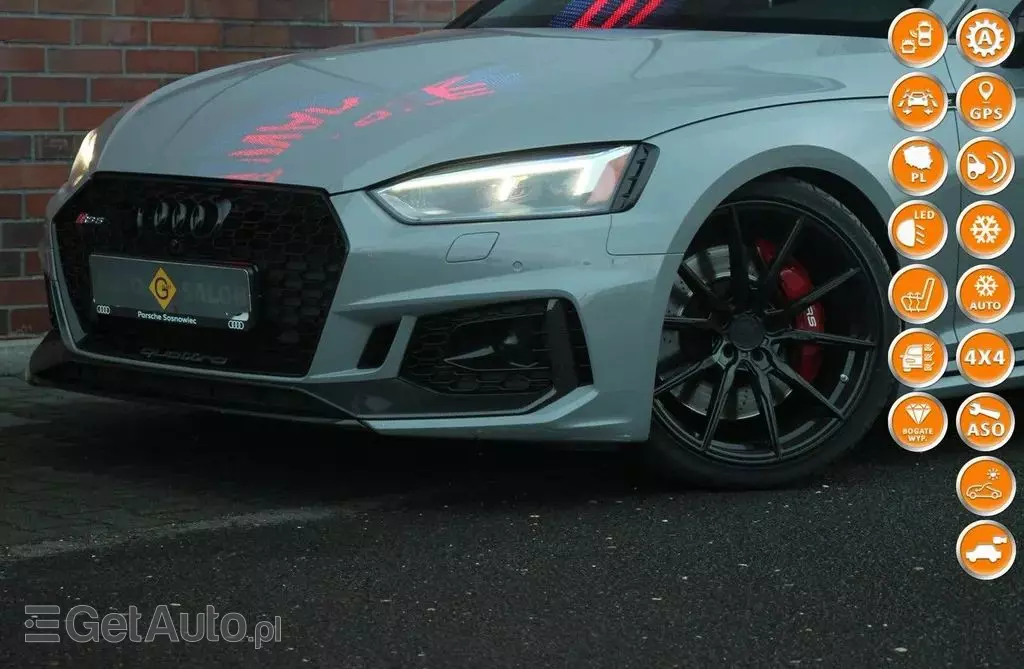 AUDI Rs5 