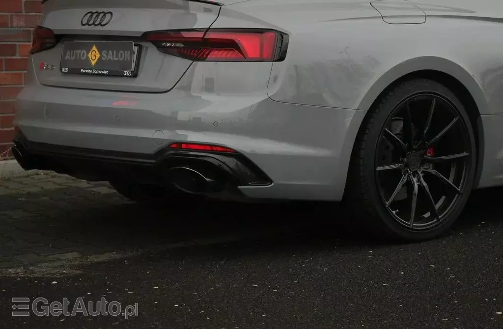 AUDI Rs5 