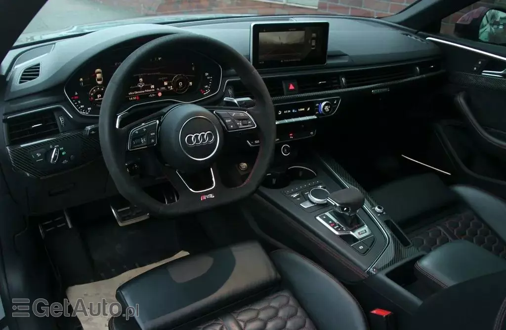 AUDI Rs5 