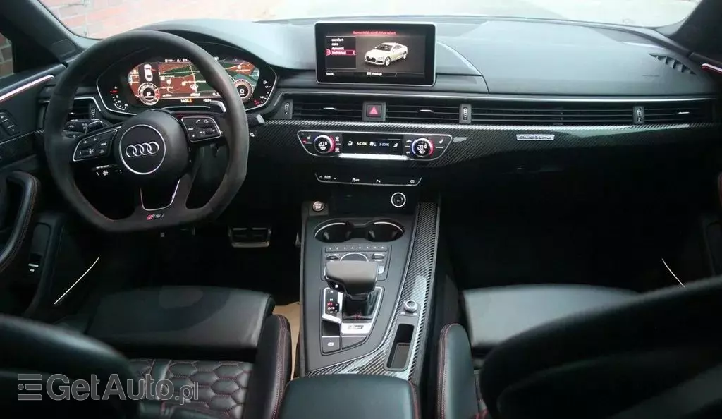 AUDI Rs5 
