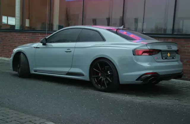 AUDI Rs5 