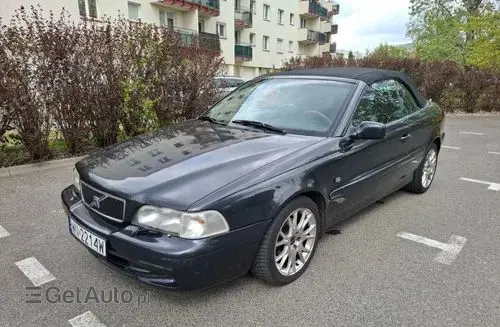 VOLVO C70 