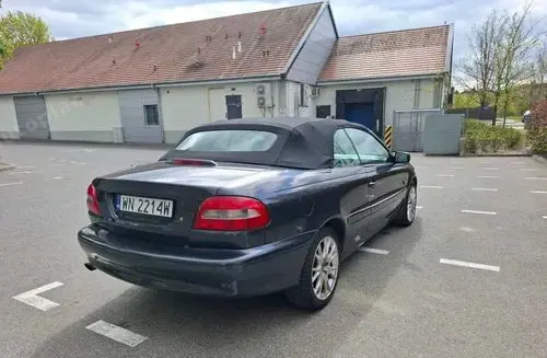 VOLVO C70 