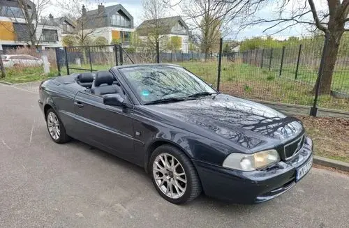 VOLVO C70 