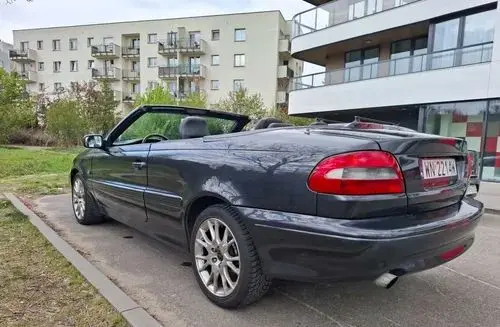 VOLVO C70 