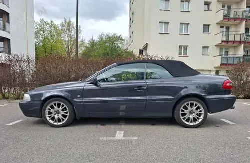 VOLVO C70 