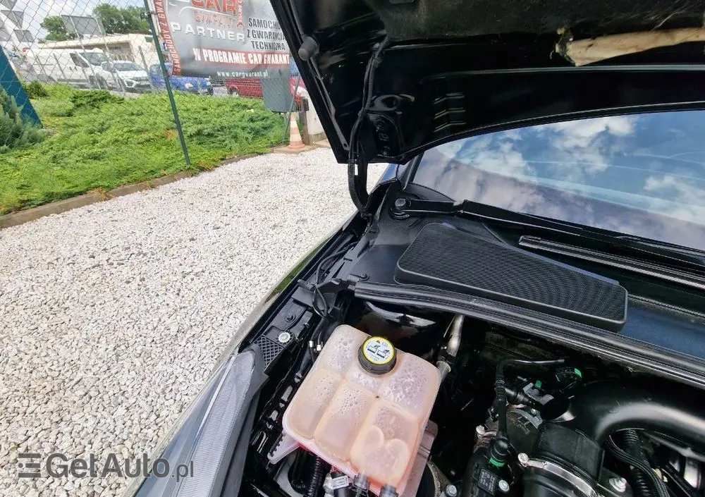 FORD Focus SW 1.0 EcoBoost ST-Line Red ASS