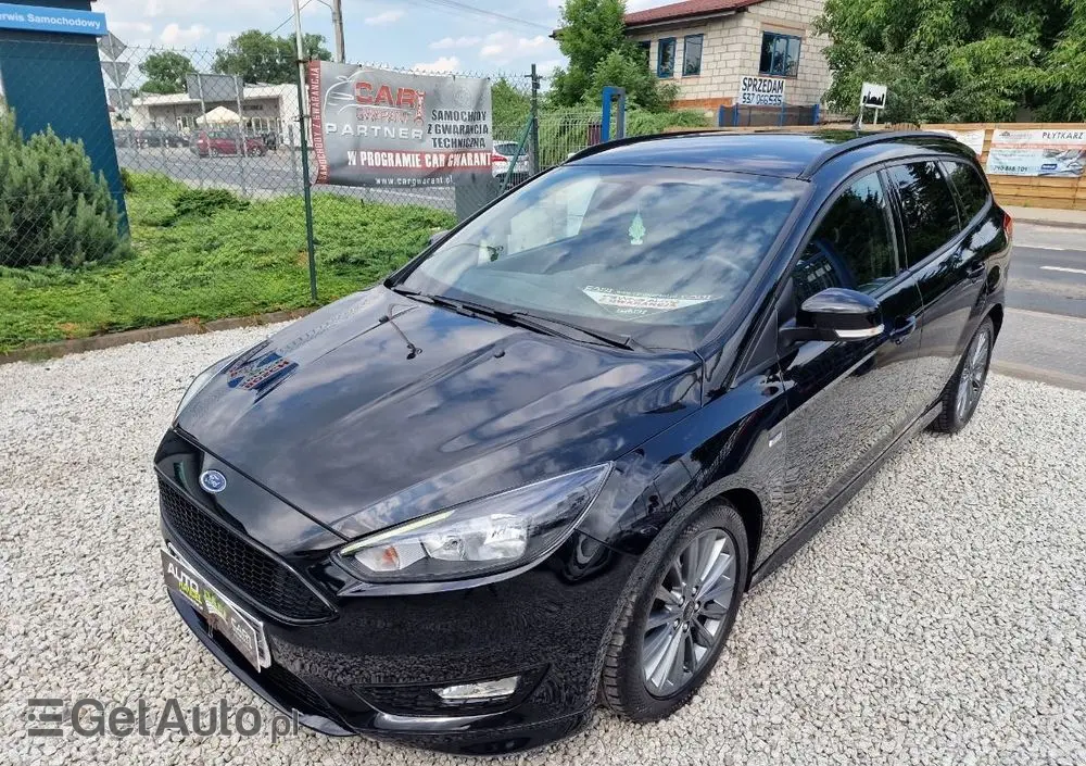 FORD Focus SW 1.0 EcoBoost ST-Line Red ASS