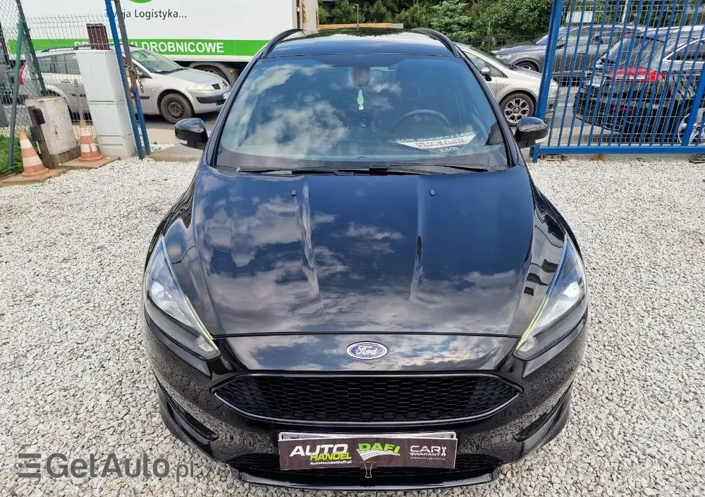 FORD Focus SW 1.0 EcoBoost ST-Line Red ASS