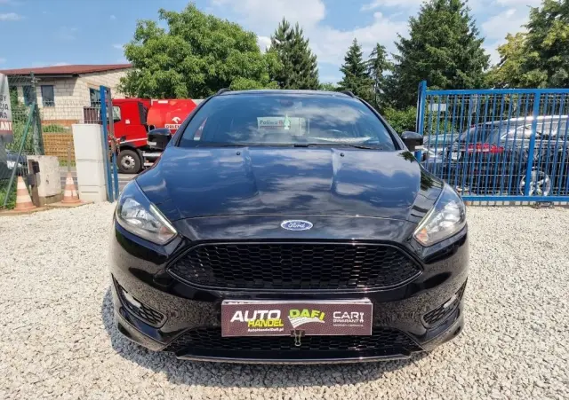 FORD Focus SW 1.0 EcoBoost ST-Line Red ASS