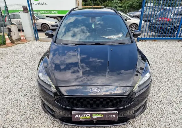 FORD Focus SW 1.0 EcoBoost ST-Line Red ASS