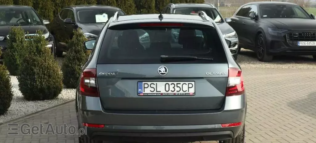 SKODA Octavia 