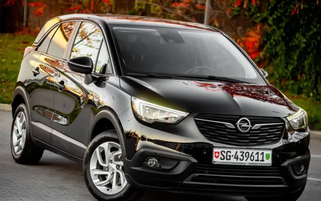 OPEL Crossland X 1.2 Start/Stop Automatik Design Line