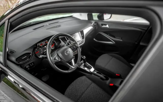 OPEL Crossland X 1.2 Start/Stop Automatik Design Line