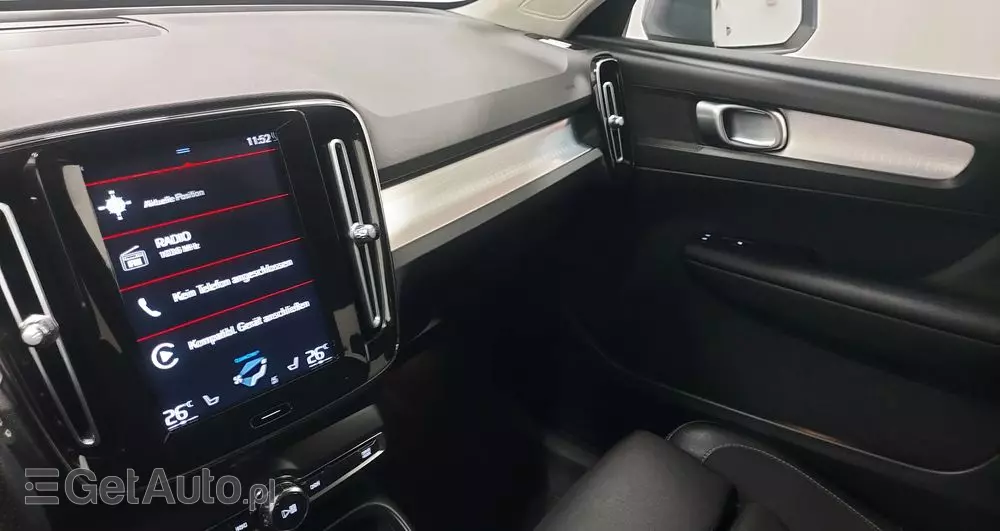 VOLVO XC 40 D3 R-Design