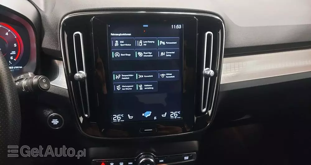 VOLVO XC 40 D3 R-Design