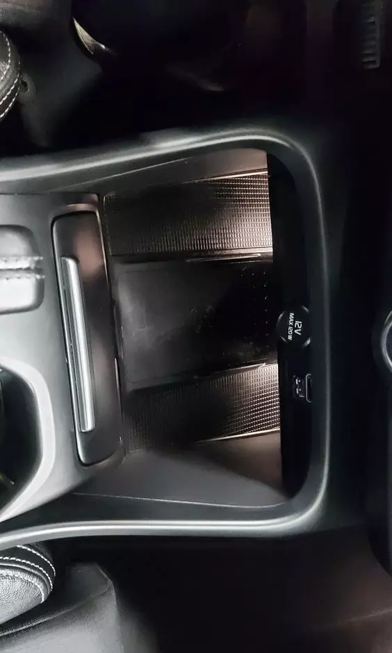 VOLVO XC 40 D3 R-Design