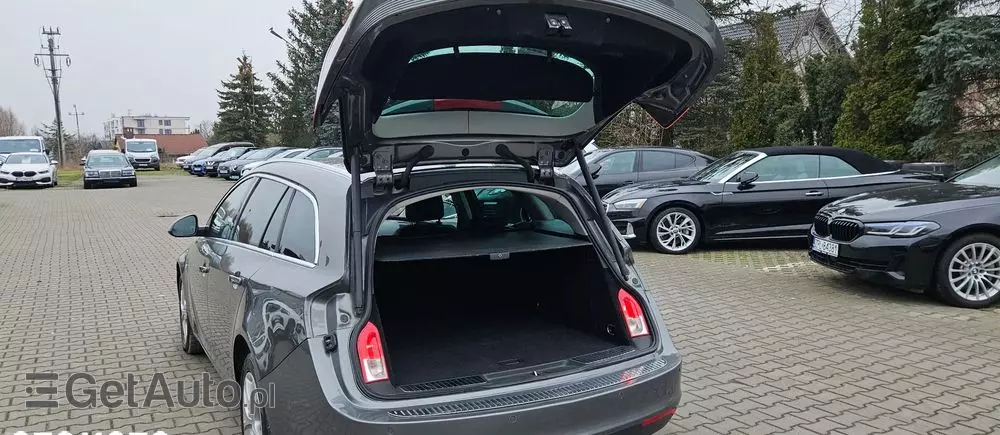 OPEL Insignia 1.6 CDTI Sports Tourer ecoFLEXStart/Stop