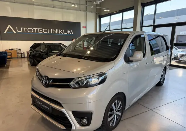 TOYOTA ProAce Kombi D-4D Long 2,8t