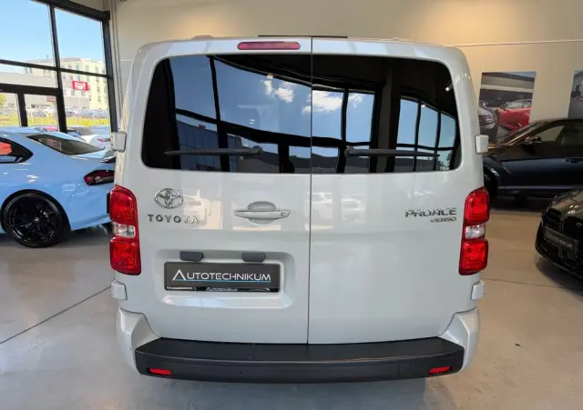TOYOTA ProAce Kombi D-4D Long 2,8t