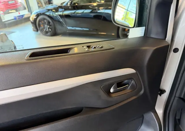TOYOTA ProAce Kombi D-4D Long 2,8t