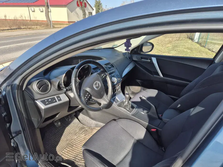 MAZDA 3 Comfort