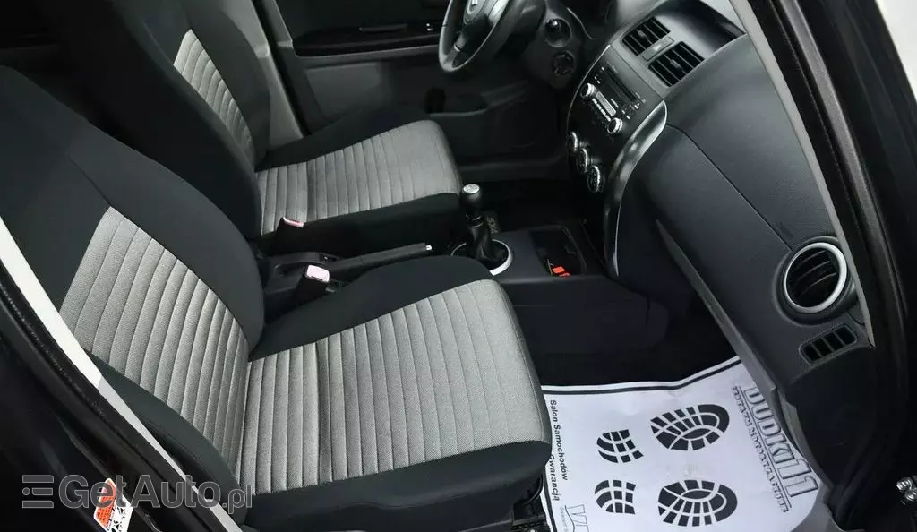 SUZUKI Sx4 