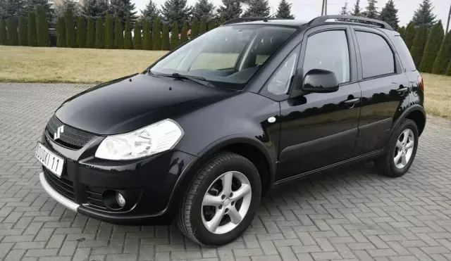 SUZUKI Sx4 