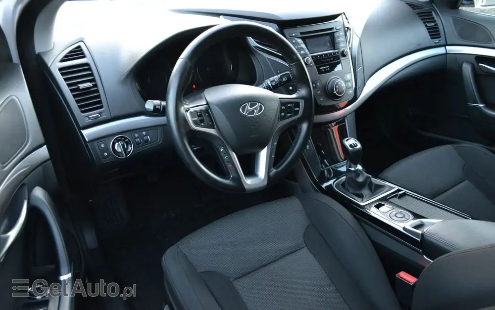 HYUNDAI I40 1.6 Comfort