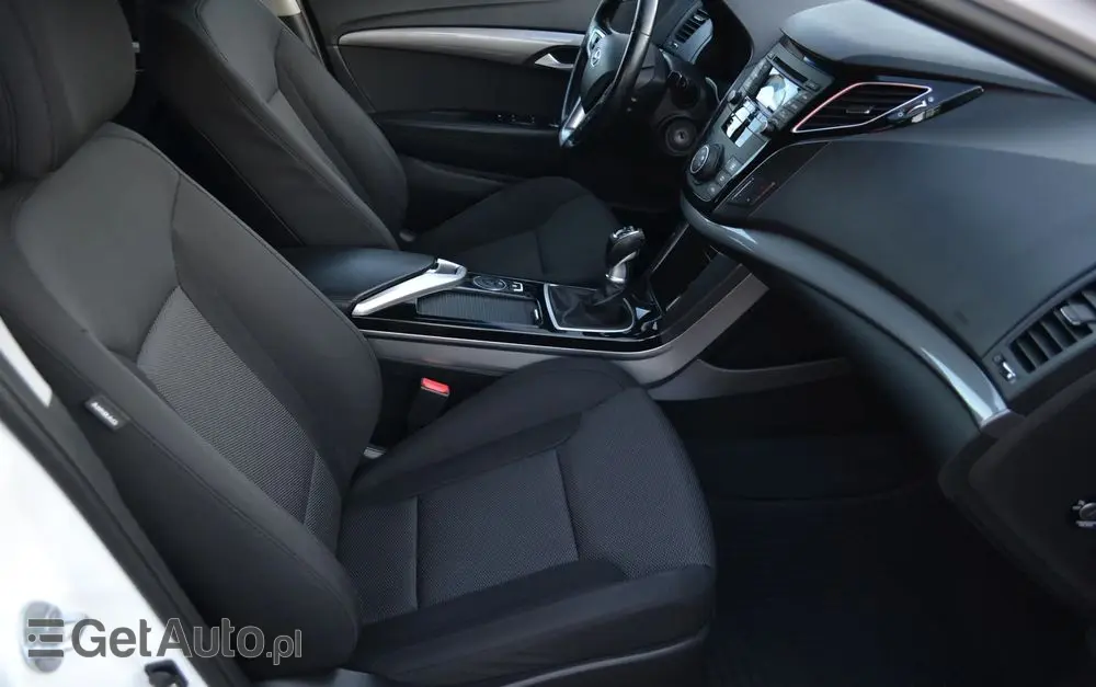 HYUNDAI I40 1.6 Comfort