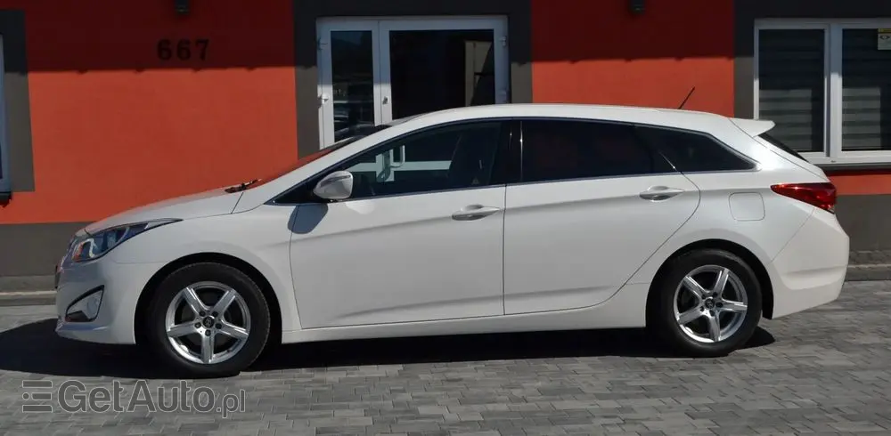 HYUNDAI I40 1.6 Comfort