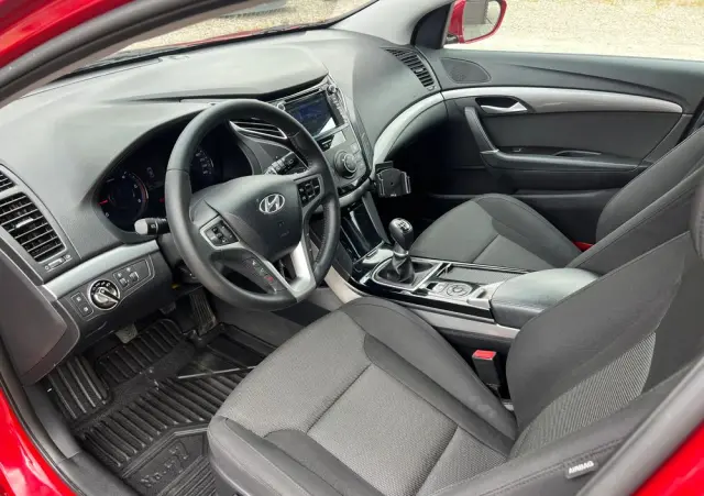HYUNDAI I40 1.7 CRDi BlueDrive Premium