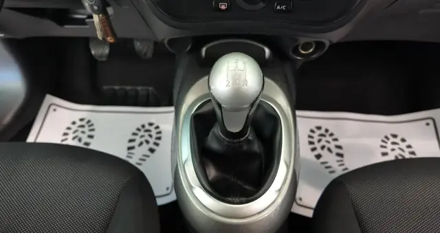 NISSAN Juke 1.6 Acenta