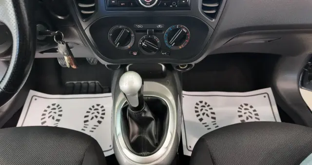 NISSAN Juke 1.6 Acenta