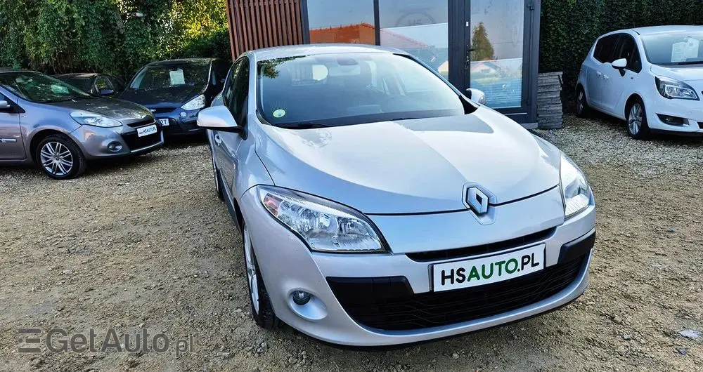 RENAULT Megane 1.6 16V 110 Paris Business